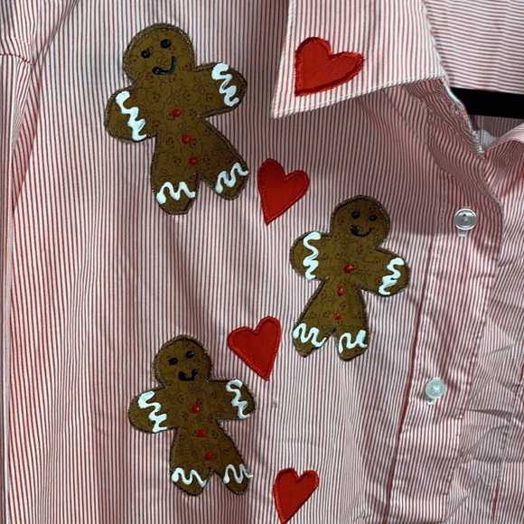 Hail’s Red & white pinstripe button the front blouse embroidered detailing sz 2X - Picture 2 of 6